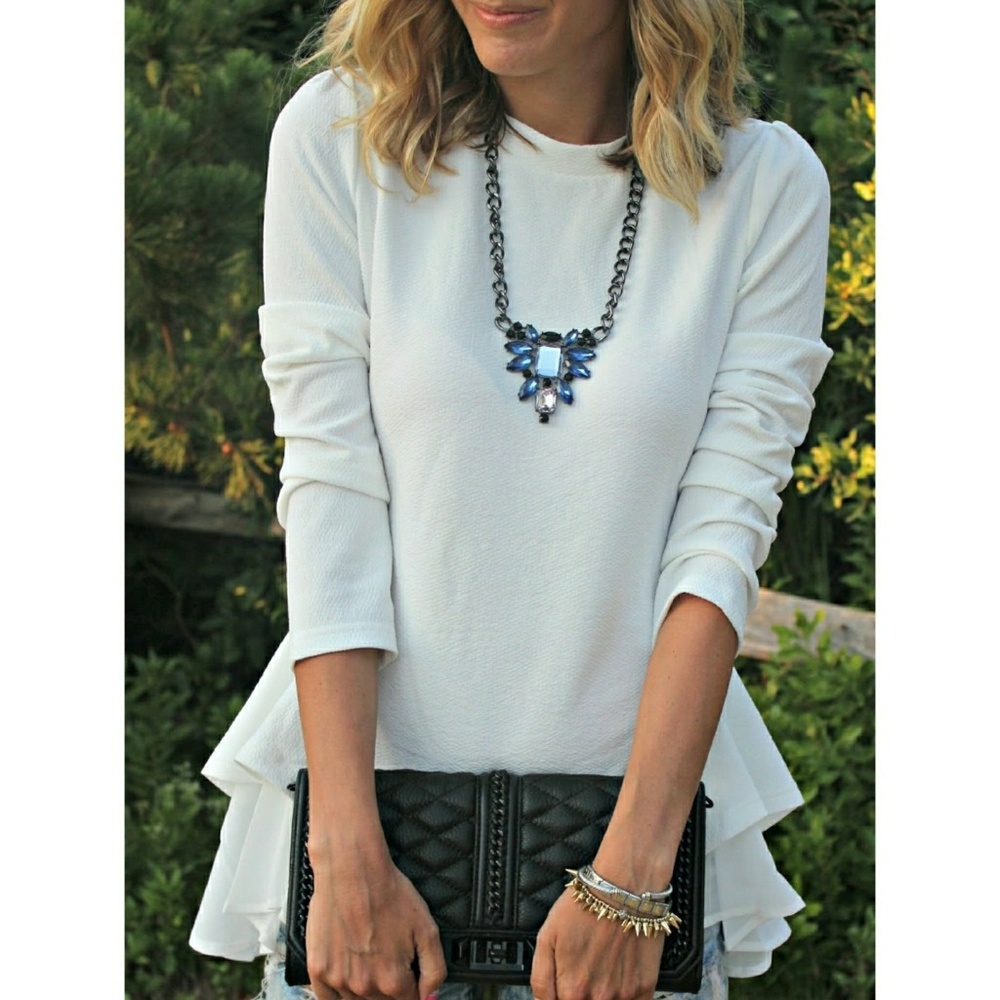 ⬇️VIVA | Contrast Chiffon Ruffles T-Shirt - Picture 2 of 6